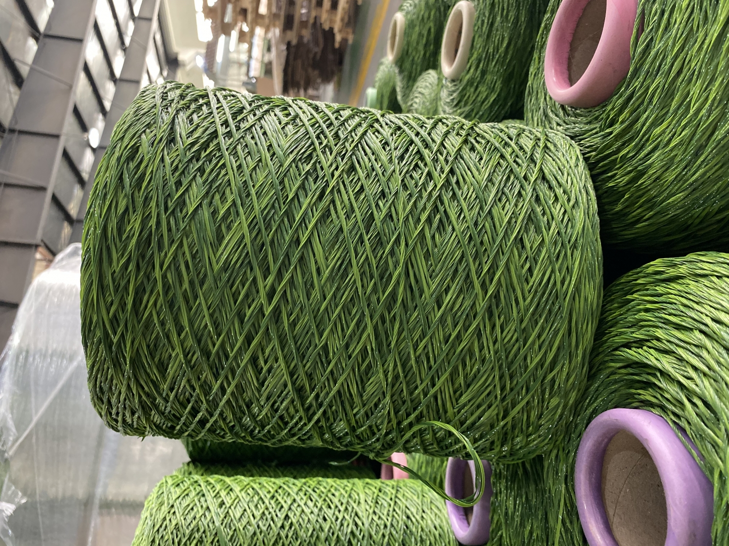 PE and PP artificial grass yarn with good performance