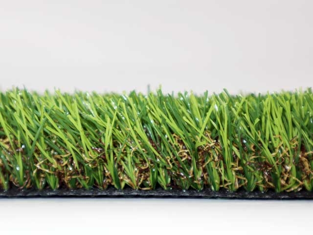 fitting artificial grass for gym
